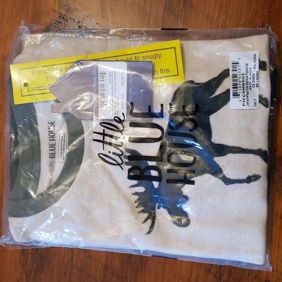 Camooseflage Kids Appliqué Pajama Set - Picture 2 of 3